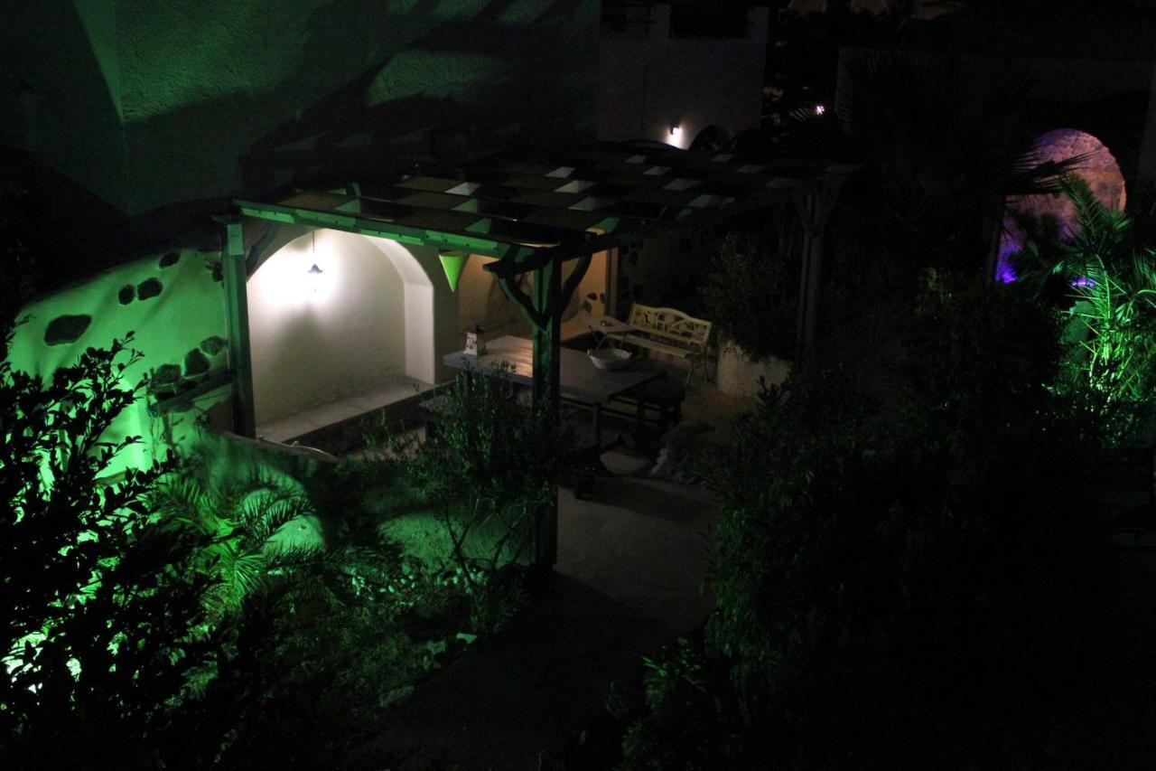 Hôtel Belair à Períssa Extérieur photo